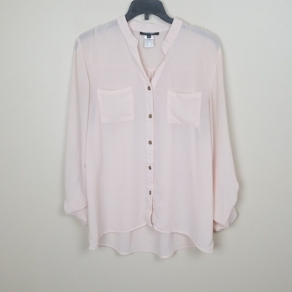 Paper moon women's long sleeve tee used.